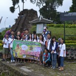 Turis Manca Kunjungi Sukuh dan Cetho