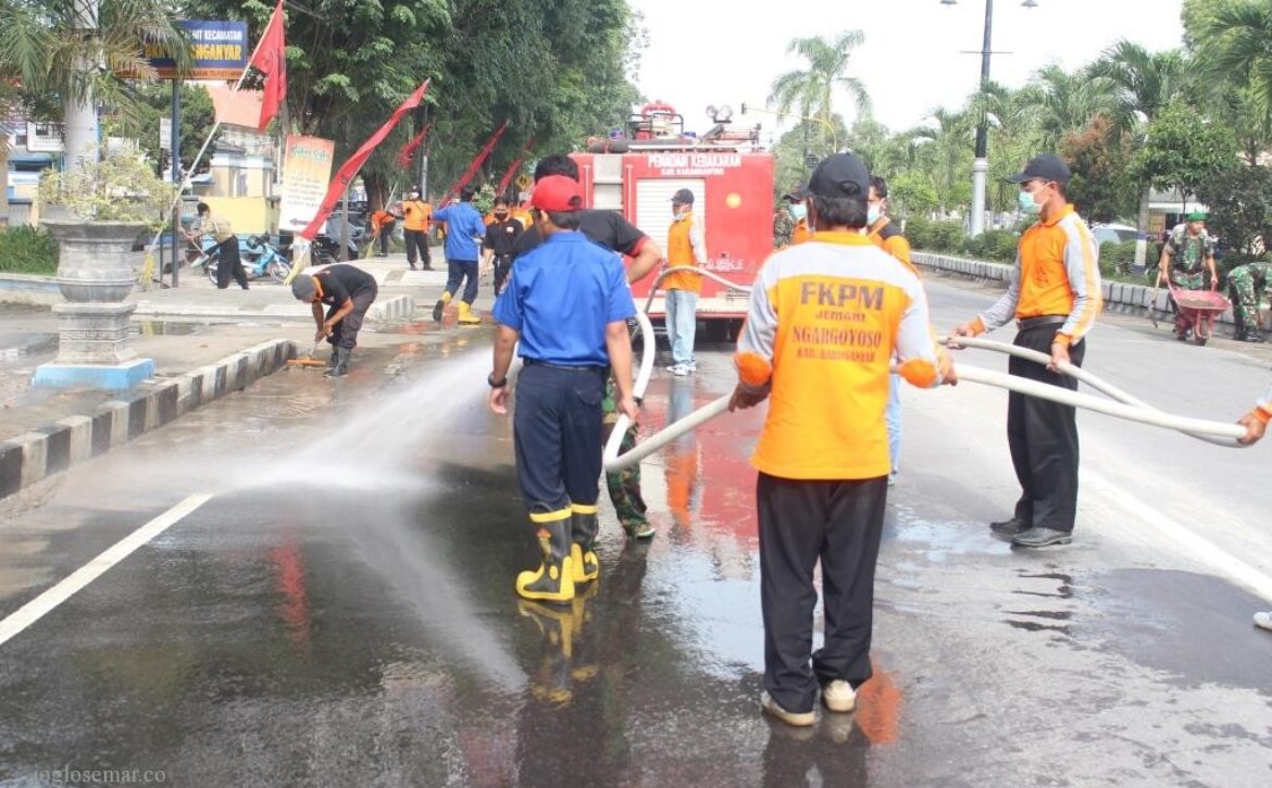 karanganyar-Resik-resik-2