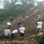  Talut Longsor, Akses Jalan Terputus