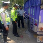 Razia Gabungan, Dalam Satu Jam Puluhan Truk Di Tilang