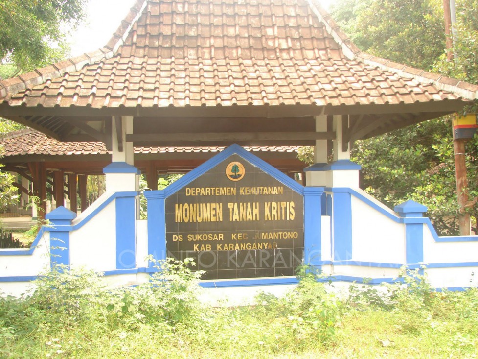 monumen tanah kritis 1