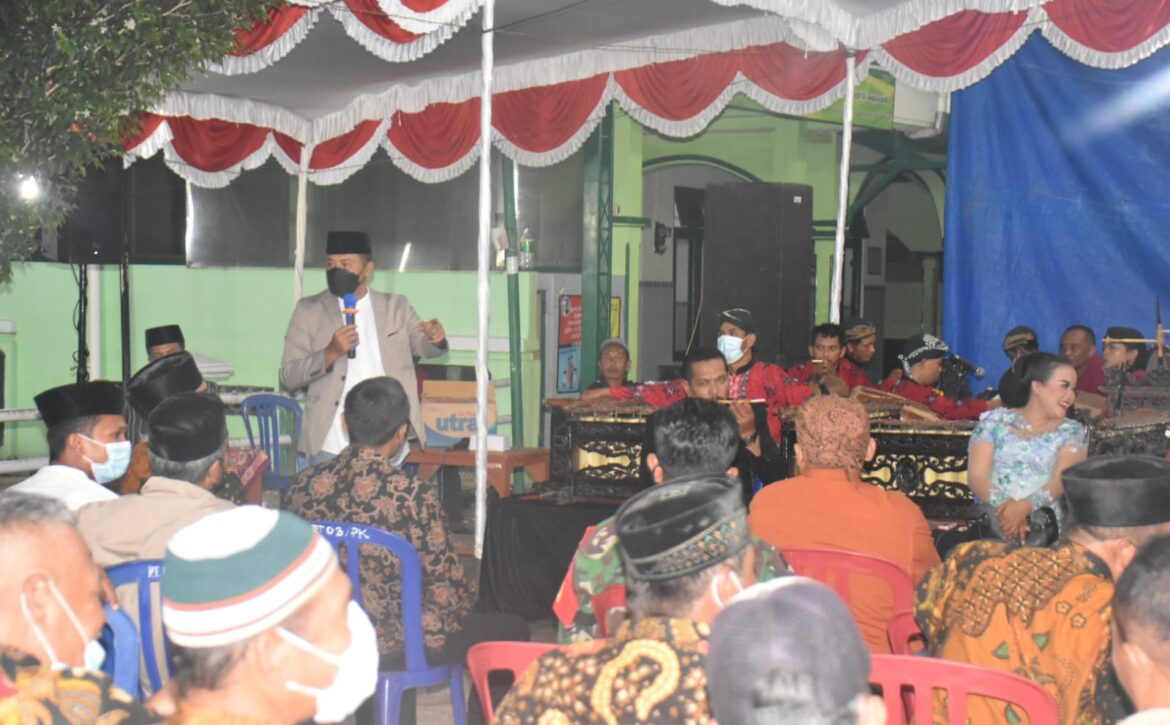 4efb2587-d960-4f11-8228-d85913e6f1e3