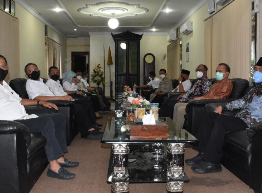 WhatsApp Image 2021-10-27 at 14.30.53 (1)