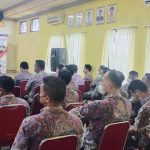 Pembinaan BUMD PUD BPR Bank Karanganyar, Bupati: Berikan pelayanan terbaik agar dipercaya publik